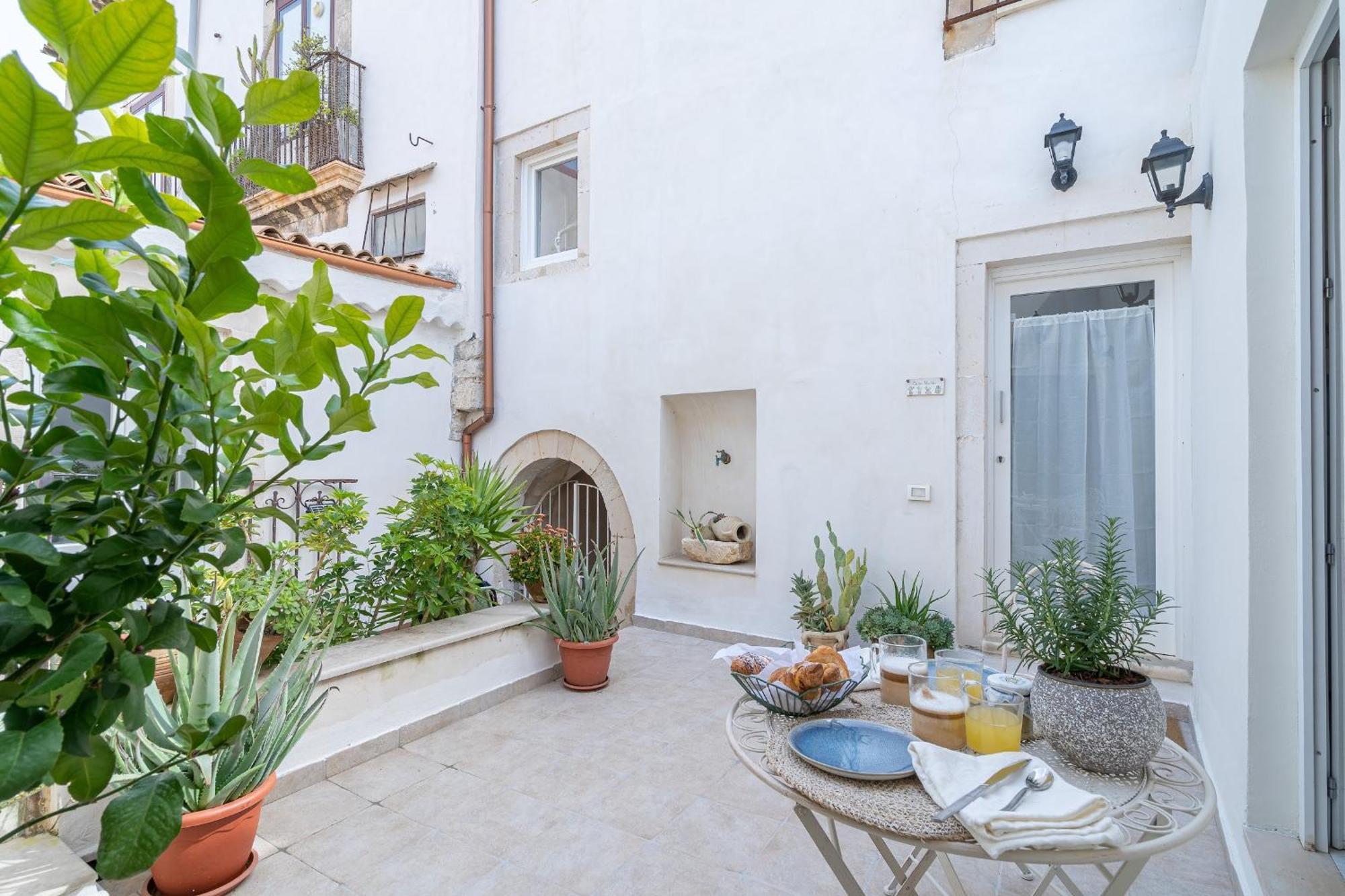 Ortigia Lifestyle 4 Seasons Villa Szirakúza Kültér fotó